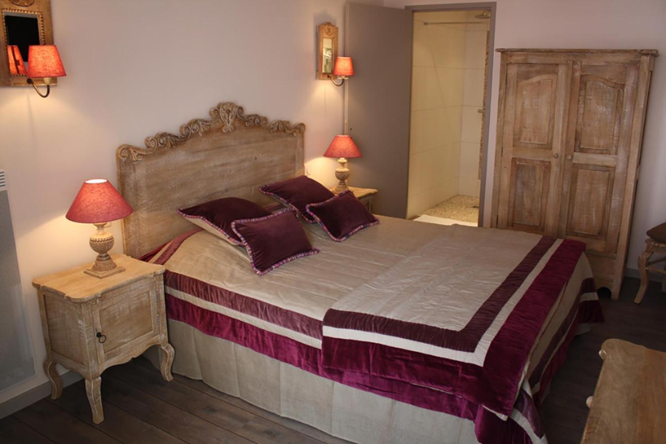 Brit Hotel Bristol Montbéliard Centre Buitenkant foto